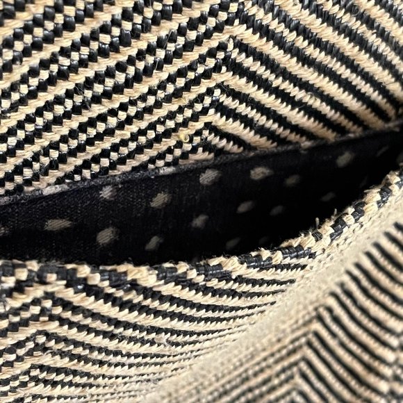 Lucky Brand black & tan large crossbody tote handbag - Picture 6 of 10